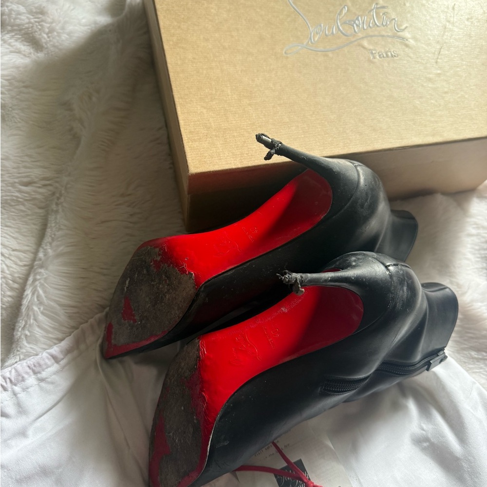 Authentic Christian Louboutin So Kate Booties - Picture 6 of 8